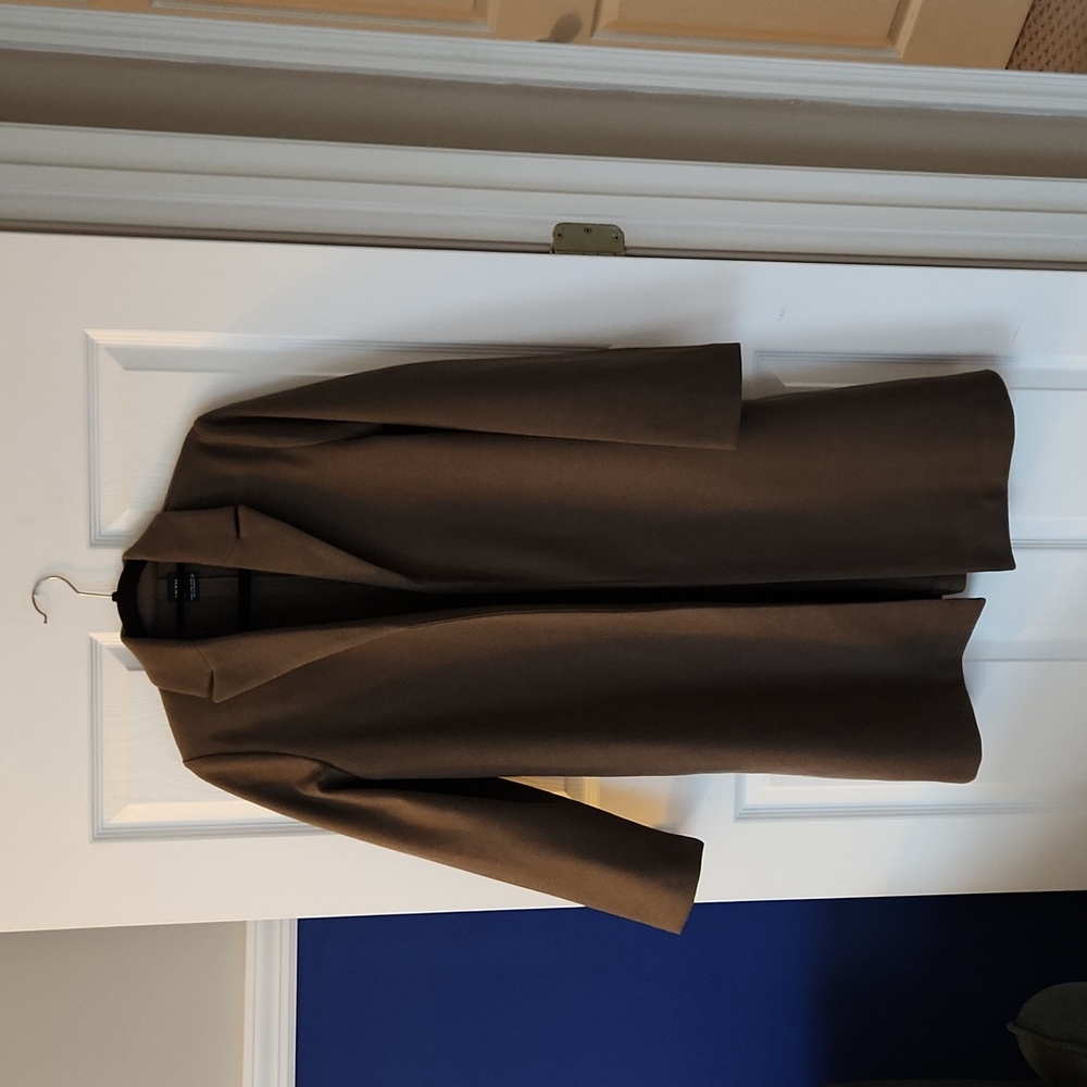 NEVER BEEN WORN Zara Coat